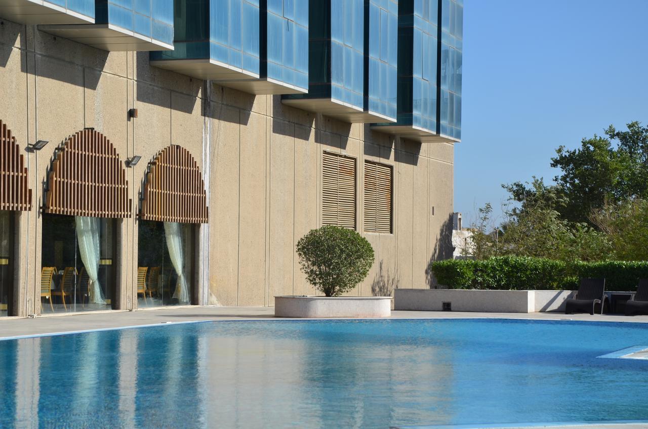 Basra International Hotel Exterior photo