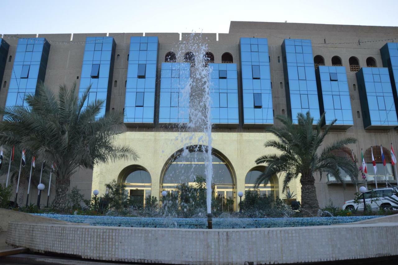 Basra International Hotel Exterior photo